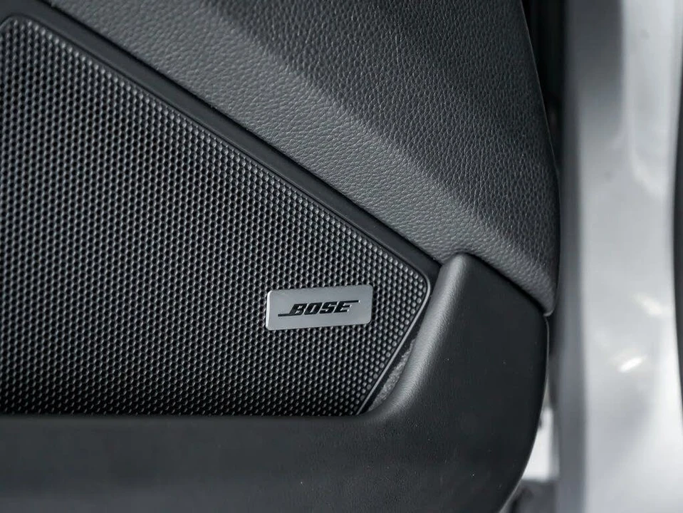 2026 Porsche 992 GT3 - Image 13 of 31