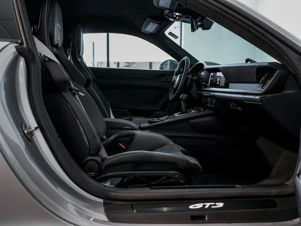 2026 Porsche 992 GT3 - Image 25 of 31