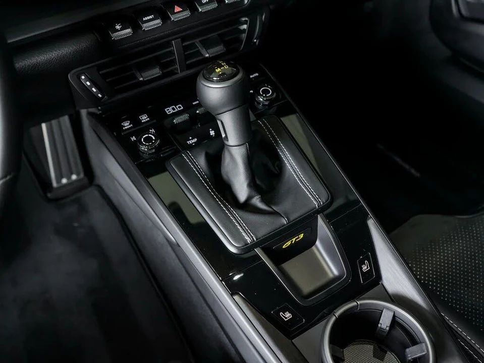 2026 Porsche 992 GT3 - Image 21 of 31