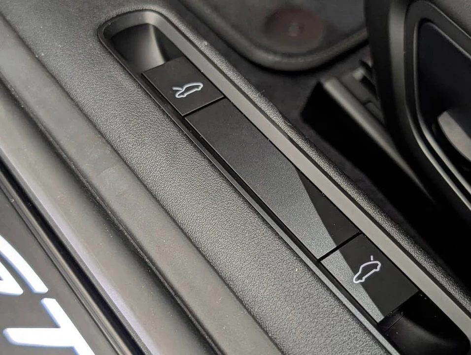 2026 Porsche 992 GT3 - Image 28 of 31