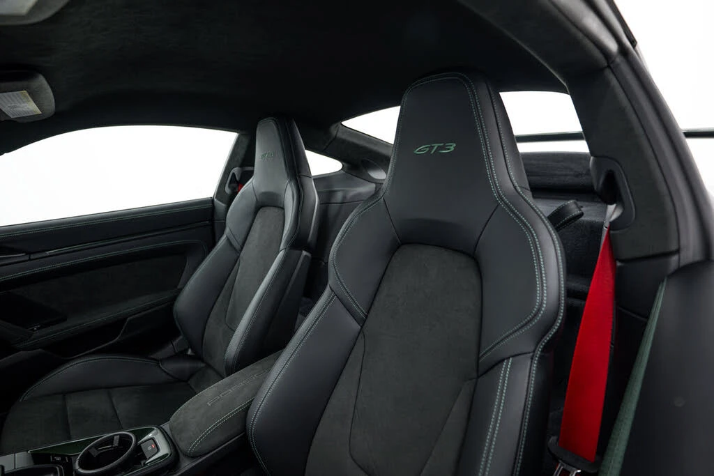 2026 Porsche 992 GT3 - Image 23 of 30