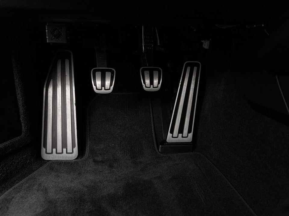 2026 Porsche 992 GT3 - Image 17 of 31