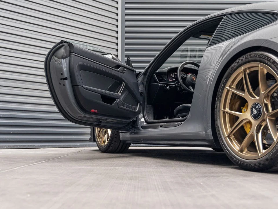 2026 Porsche 992 GT3 - Image 15 of 31