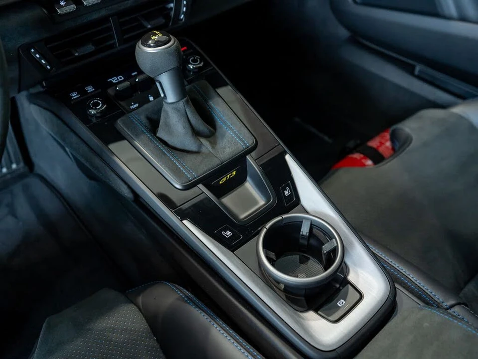 2026 Porsche 992 GT3 - Image 20 of 31