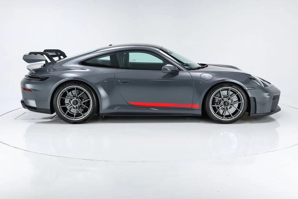2026 Porsche 992 GT3 - Image 25 of 31