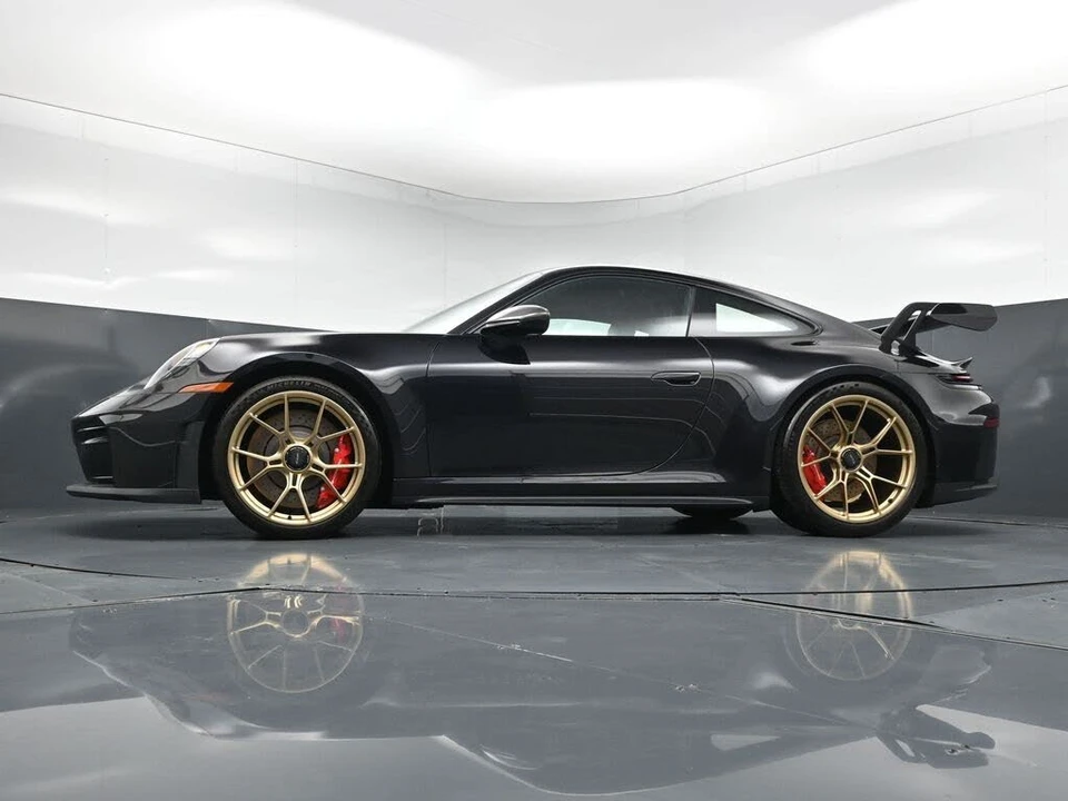 2026 Porsche 992 GT3 - Image 22 of 31