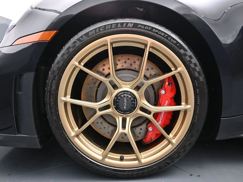 2026 Porsche 992 GT3 - Image 7 of 31