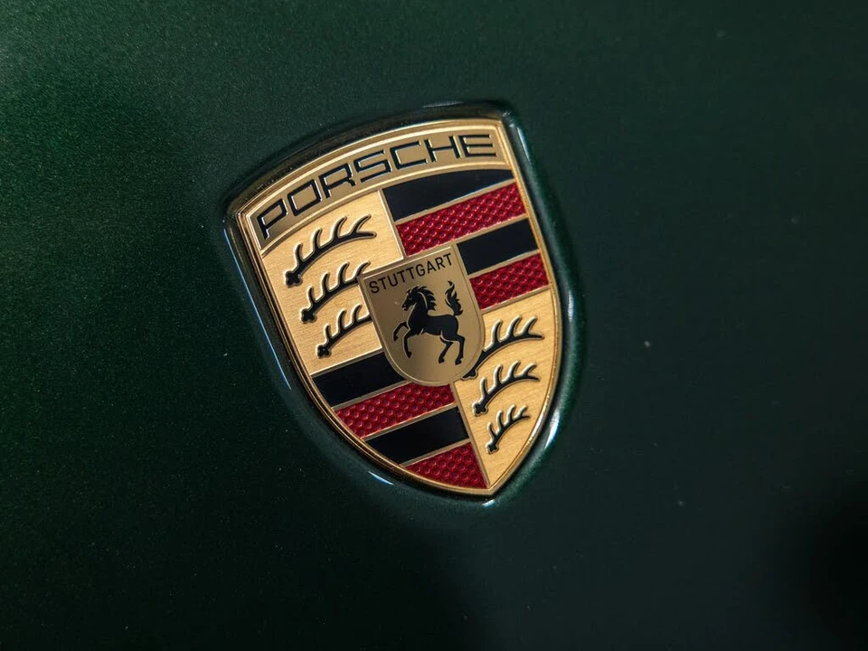 2026 Porsche 992 GT3 - Image 19 of 31