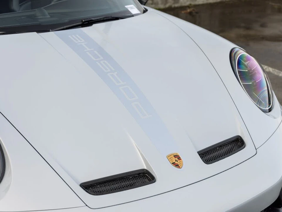 2026 Porsche 992 GT3 - Image 16 of 31
