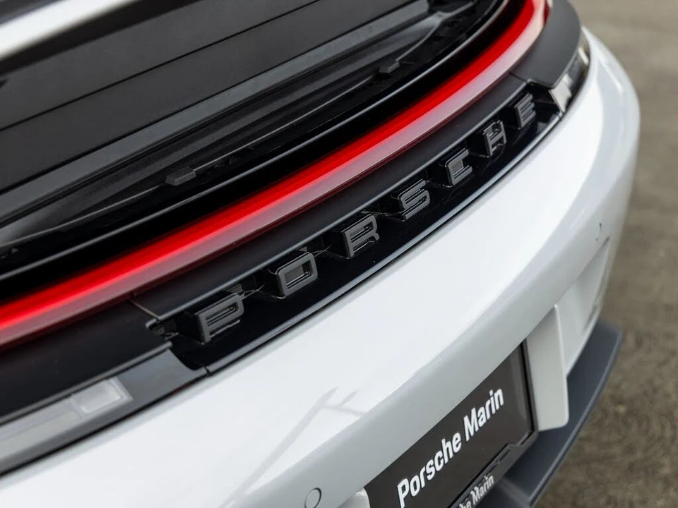 2026 Porsche 992 GT3 - Image 21 of 31