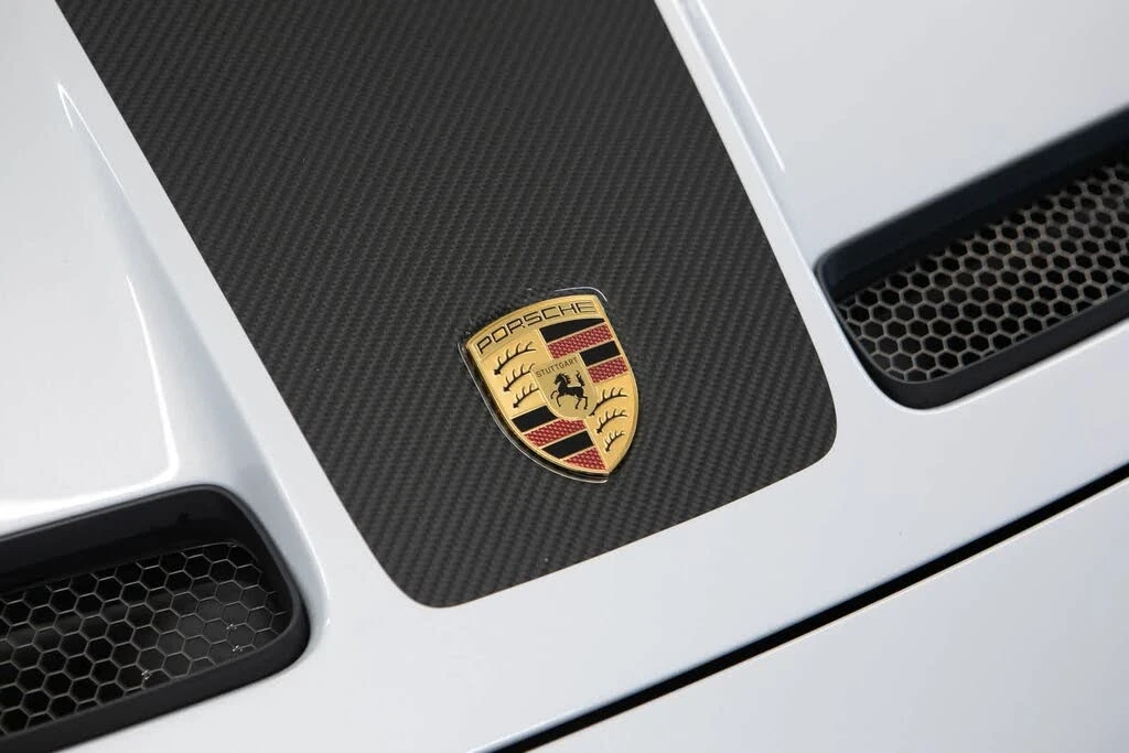 2026 Porsche 992 GT3 - Image 17 of 31