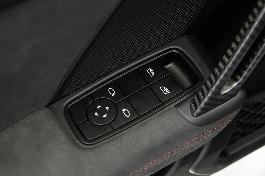 2026 Porsche 992 GT3 - Image 19 of 31