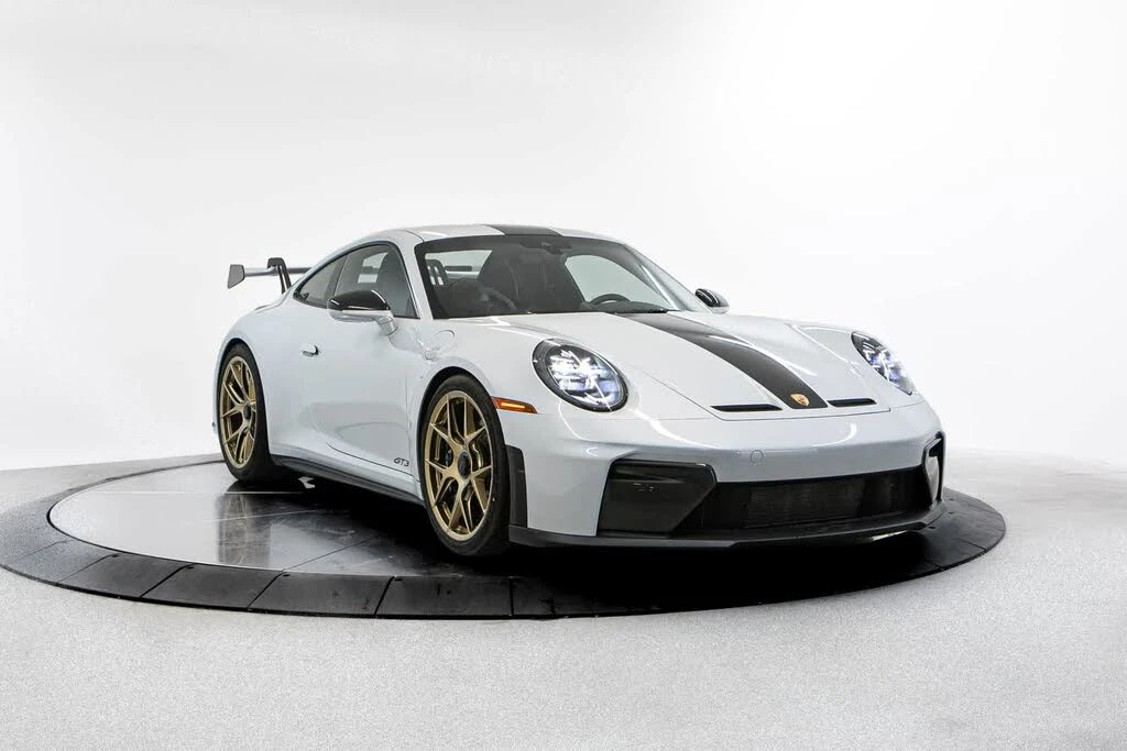 2026 Porsche 992 GT3 - Image 9 of 31