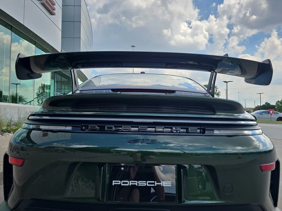 2026 Porsche 992 GT3 - Image 20 of 25
