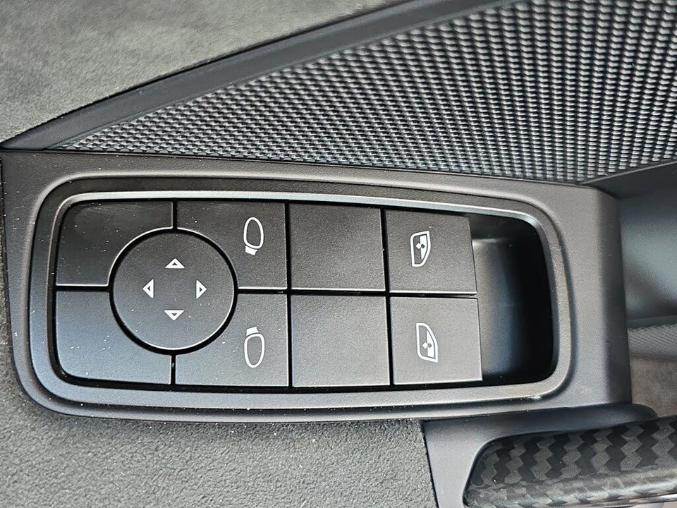 2026 Porsche 992 GT3 - Image 22 of 25