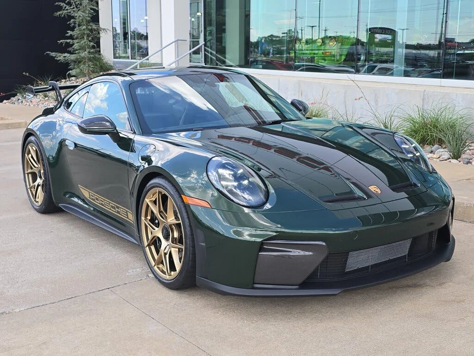 2026 Porsche 992 GT3 - Image 9 of 25
