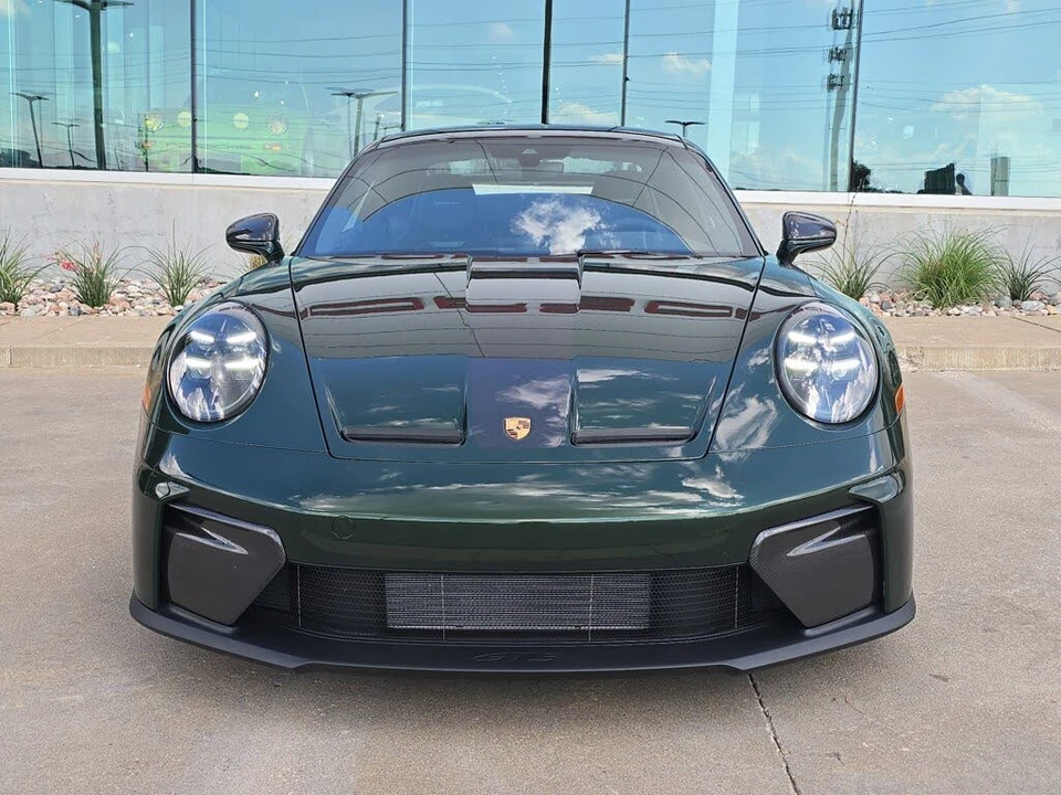 2026 Porsche 992 GT3 - Image 10 of 25