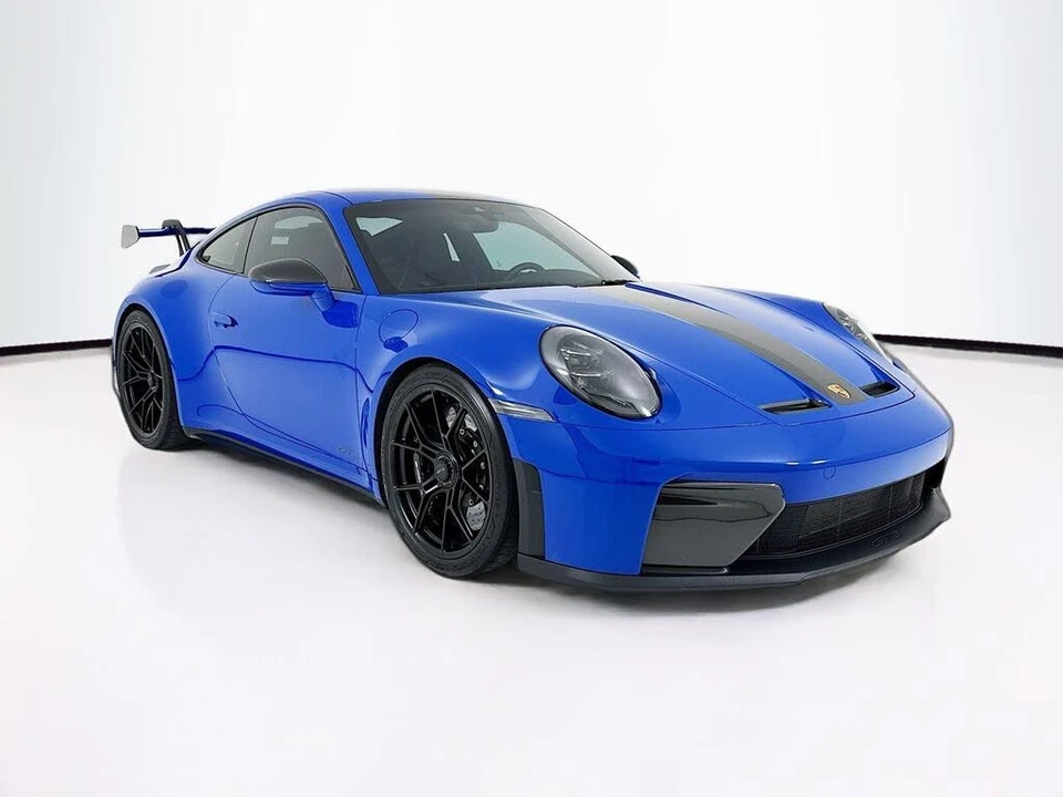 2026 Porsche 992 GT3 - Image 7 of 31