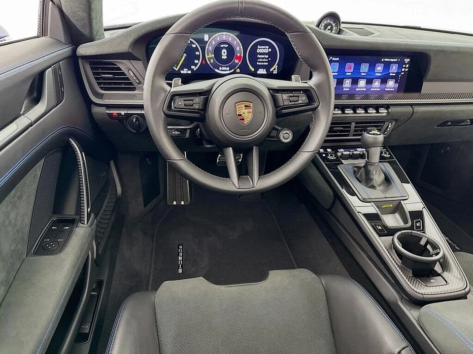 2026 Porsche 992 GT3 - Image 26 of 31