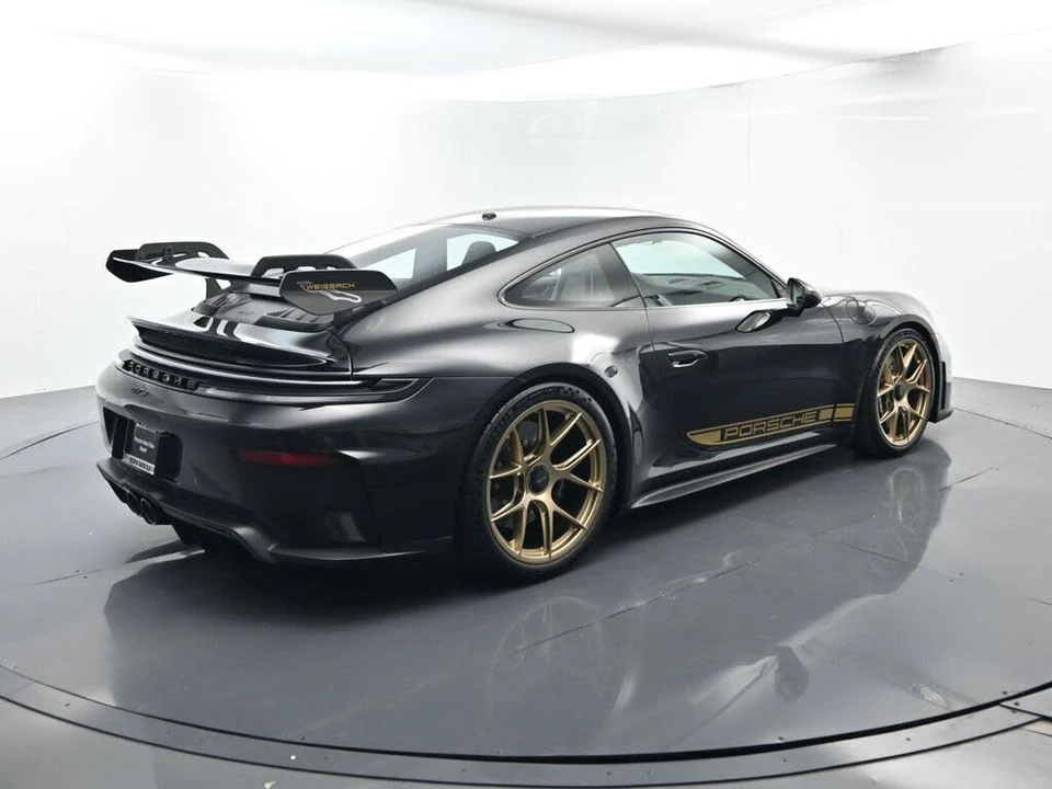 2026 Porsche 992 GT3 - Image 15 of 31
