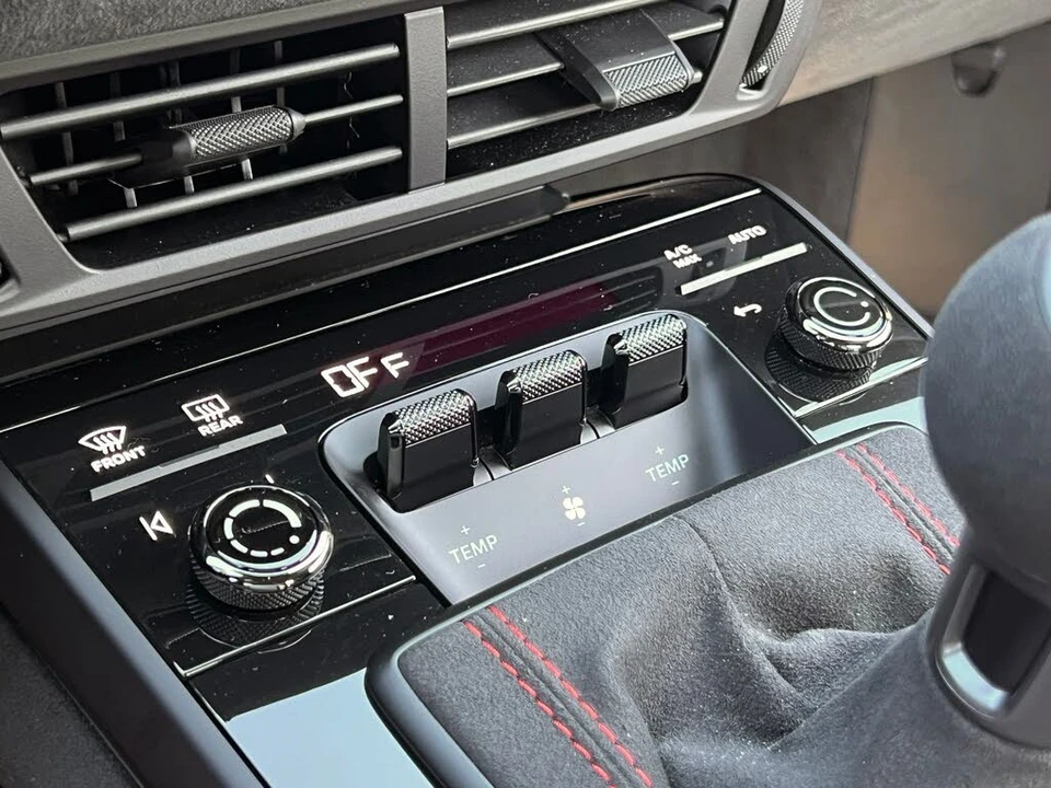 2026 Porsche 992 GT3 - Image 29 of 31
