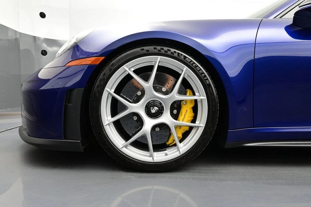 2026 Porsche 992 GT3 - Image 6 of 30
