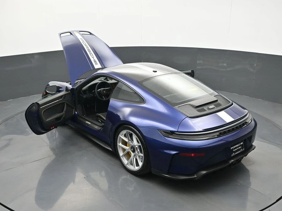 2026 Porsche 992 GT3 - Image 25 of 30