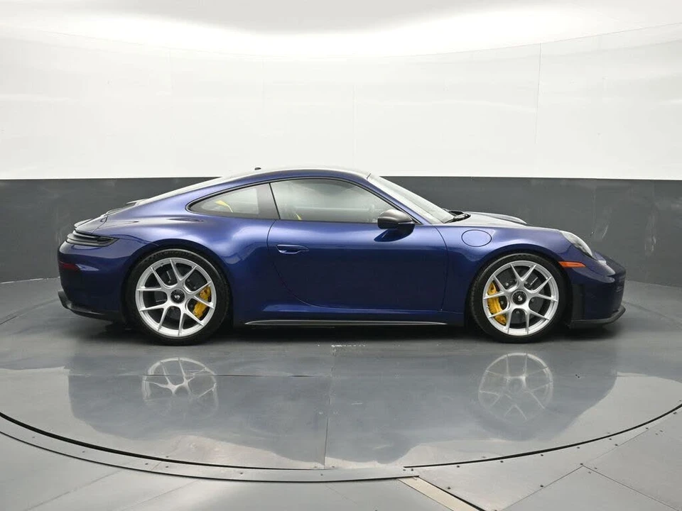 2026 Porsche 992 GT3 - Image 20 of 30