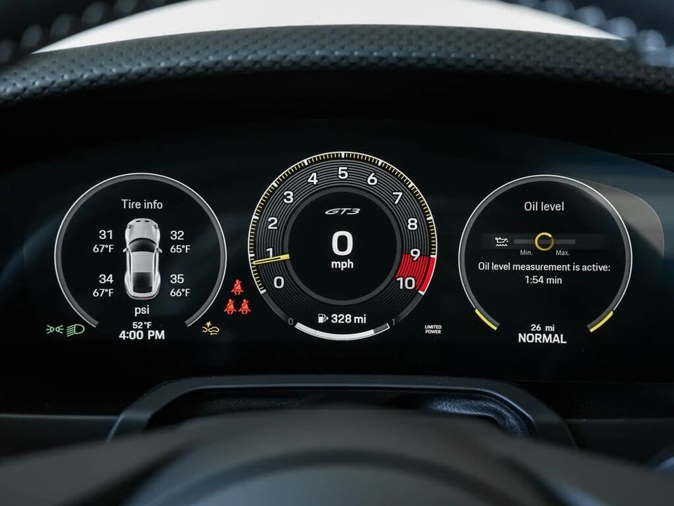2026 Porsche 992 GT3 - Image 19 of 31