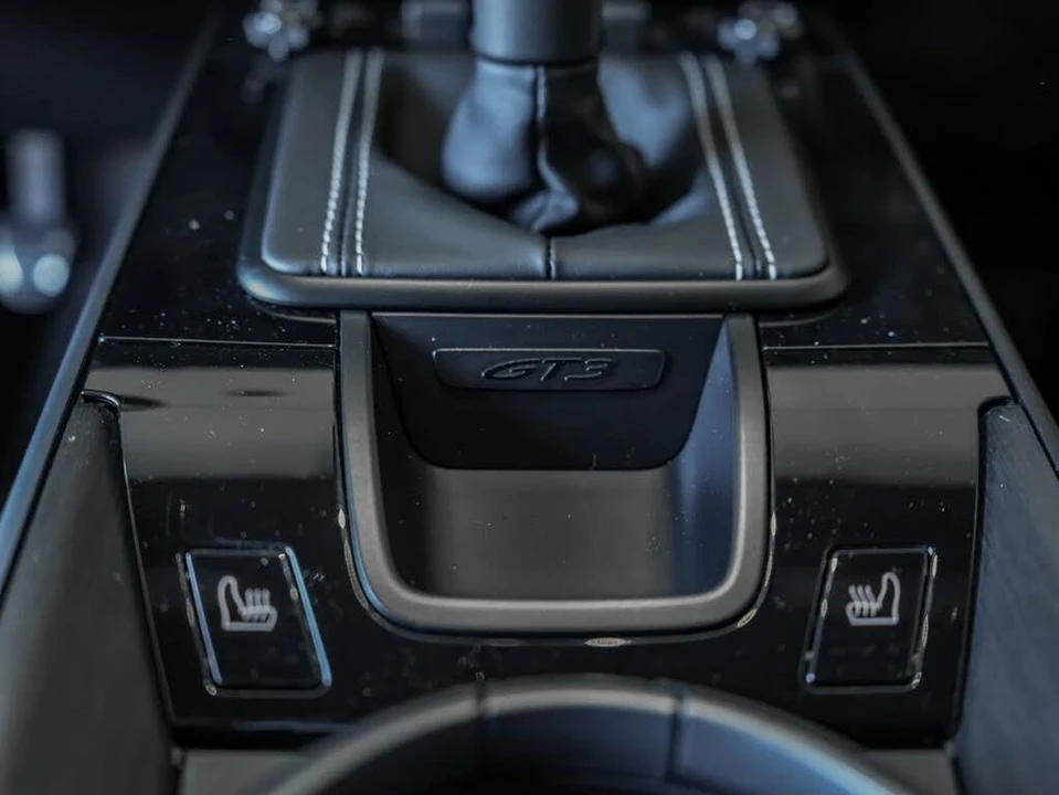 2026 Porsche 992 GT3 - Image 20 of 31