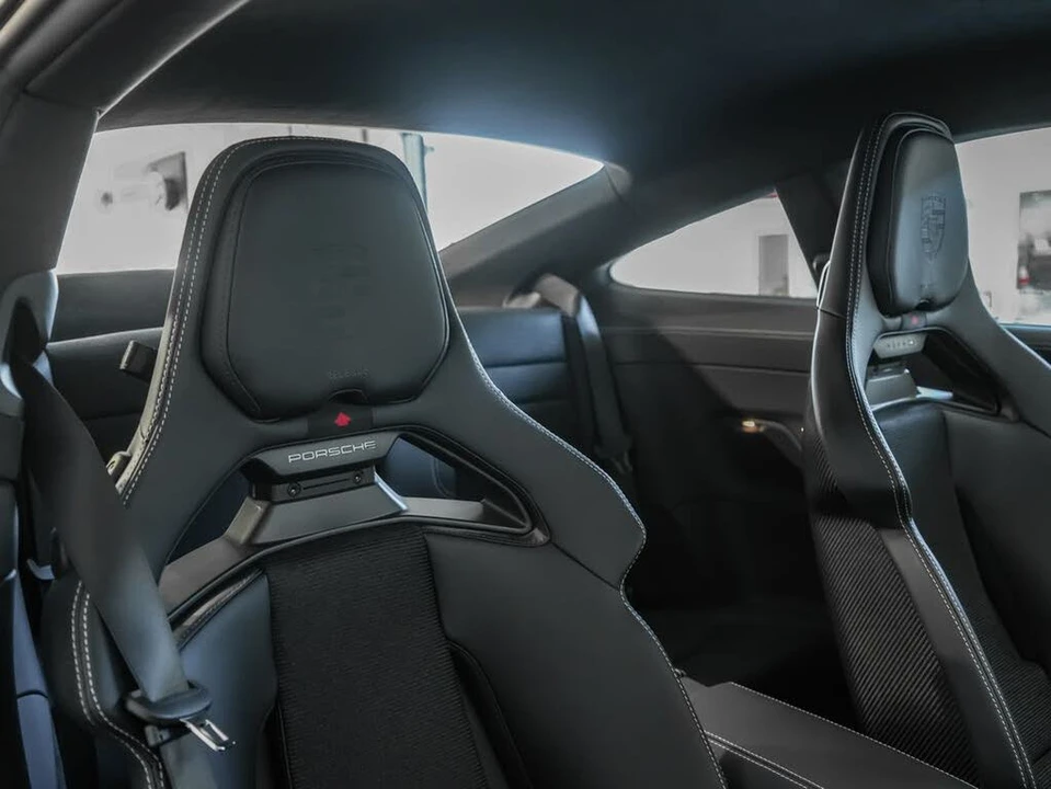 2026 Porsche 992 GT3 - Image 28 of 31