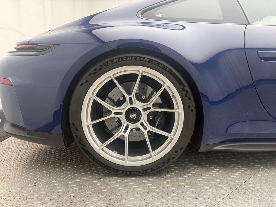 2026 Porsche 992 GT3 - Image 13 of 31