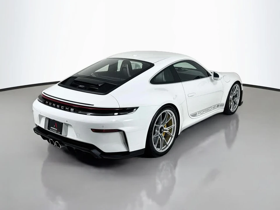 2026 Porsche 992 GT3 - Image 7 of 28