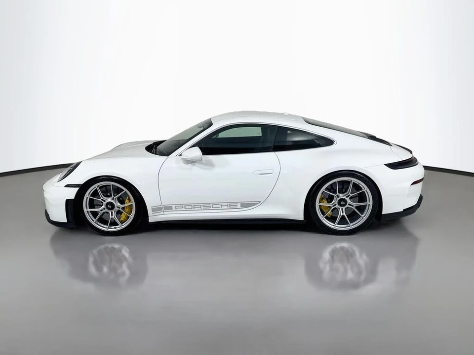 2026 Porsche 992 GT3 - Image 4 of 28