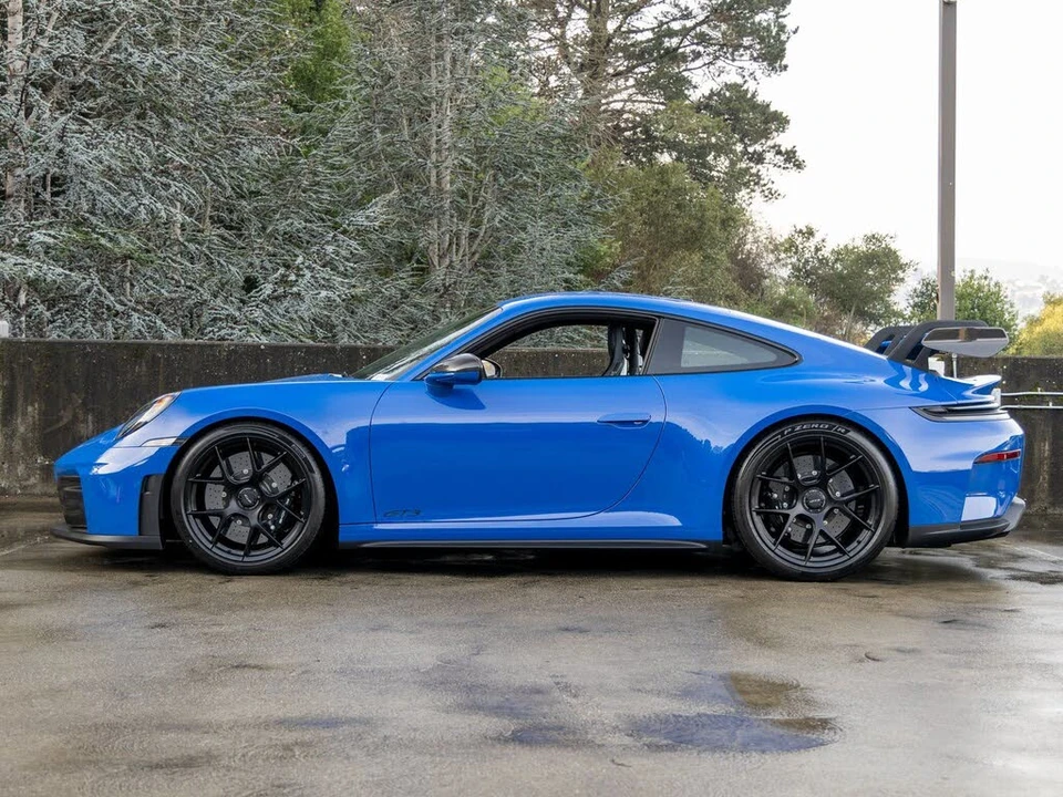 2026 Porsche 992 GT3 - Image 2 of 31
