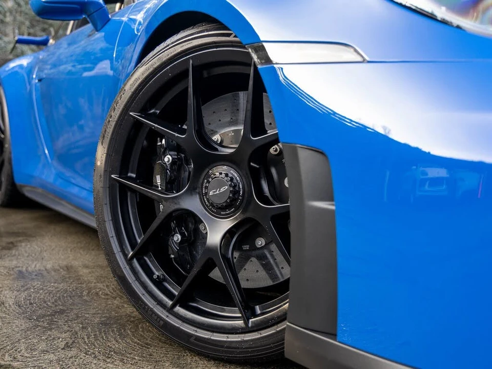 2026 Porsche 992 GT3 - Image 17 of 31