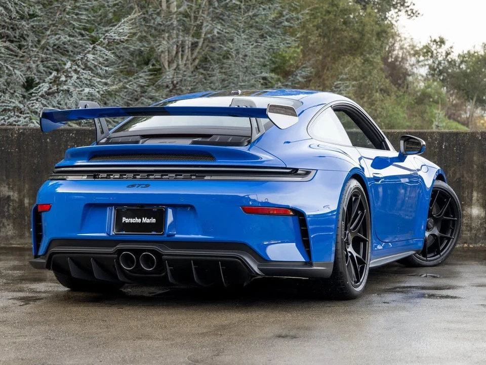 2026 Porsche 992 GT3 - Image 11 of 31