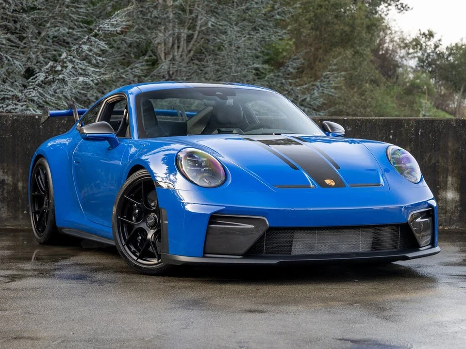 2026 Porsche 992 GT3 - Image 6 of 31