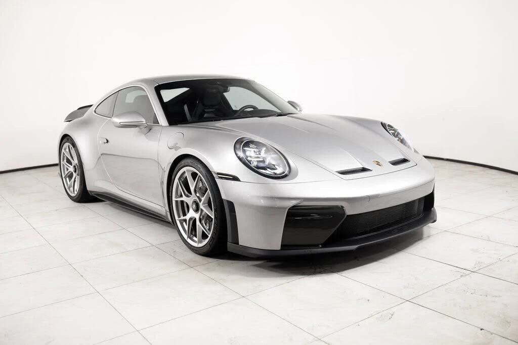 2026 Porsche 992 GT3 - Image 27 of 28