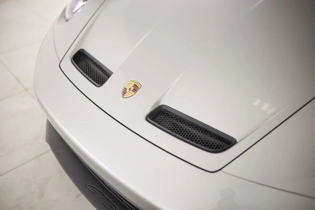 2026 Porsche 992 GT3 - Image 21 of 28