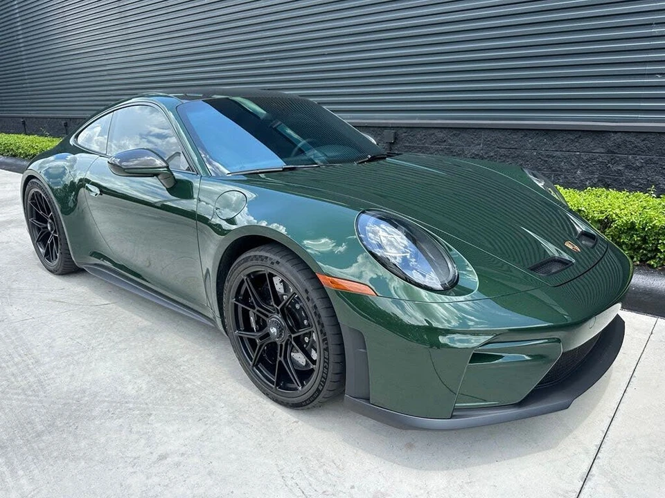 2026 Porsche 992 GT3 - Image 12 of 31