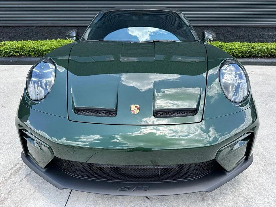 2026 Porsche 992 GT3 - Image 8 of 31