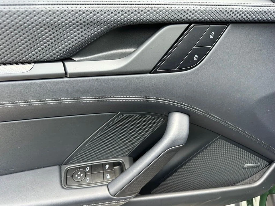 2026 Porsche 992 GT3 - Image 18 of 31
