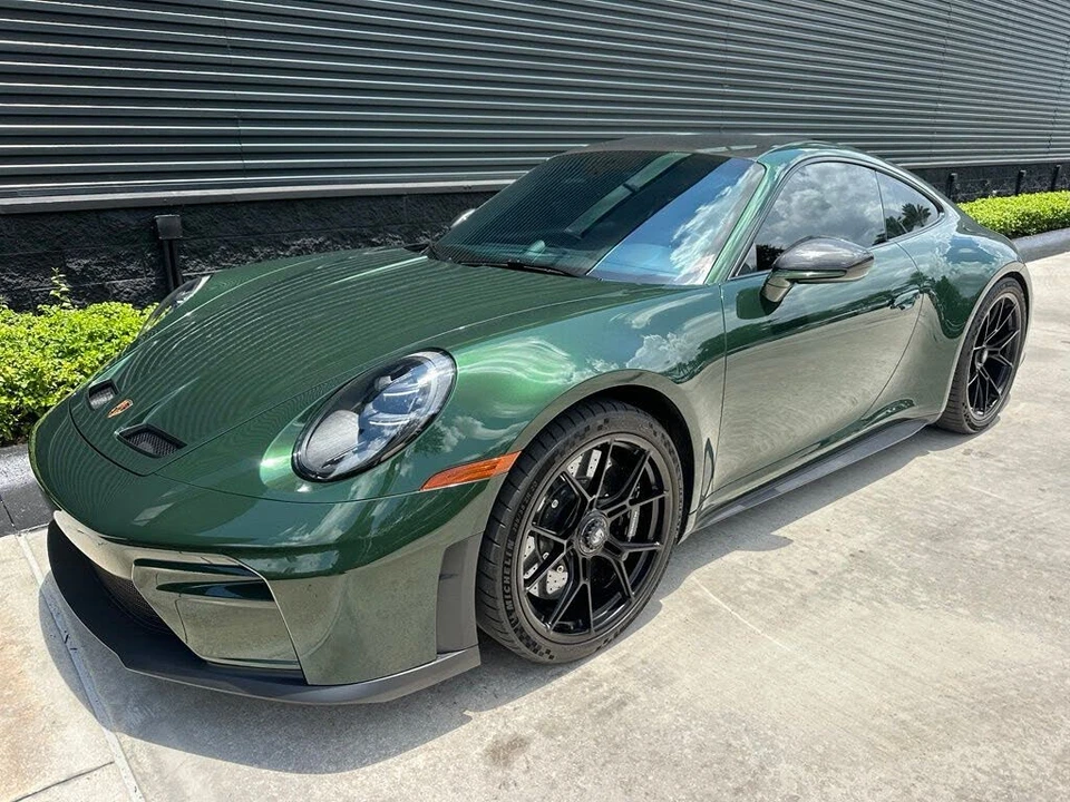 2026 Porsche 992 GT3 - Image 7 of 31
