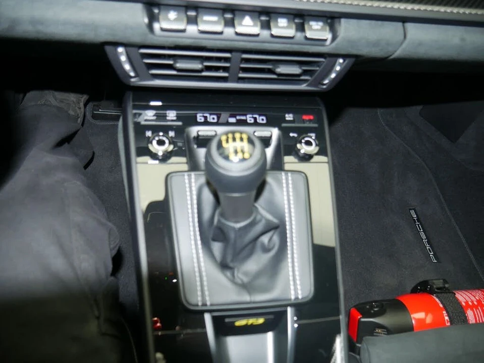 2026 Porsche 992 GT3 - Image 25 of 31