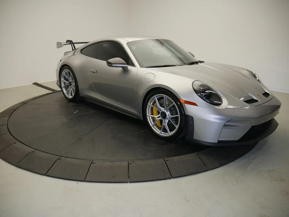 2026 Porsche 992 GT3 - Image 10 of 31