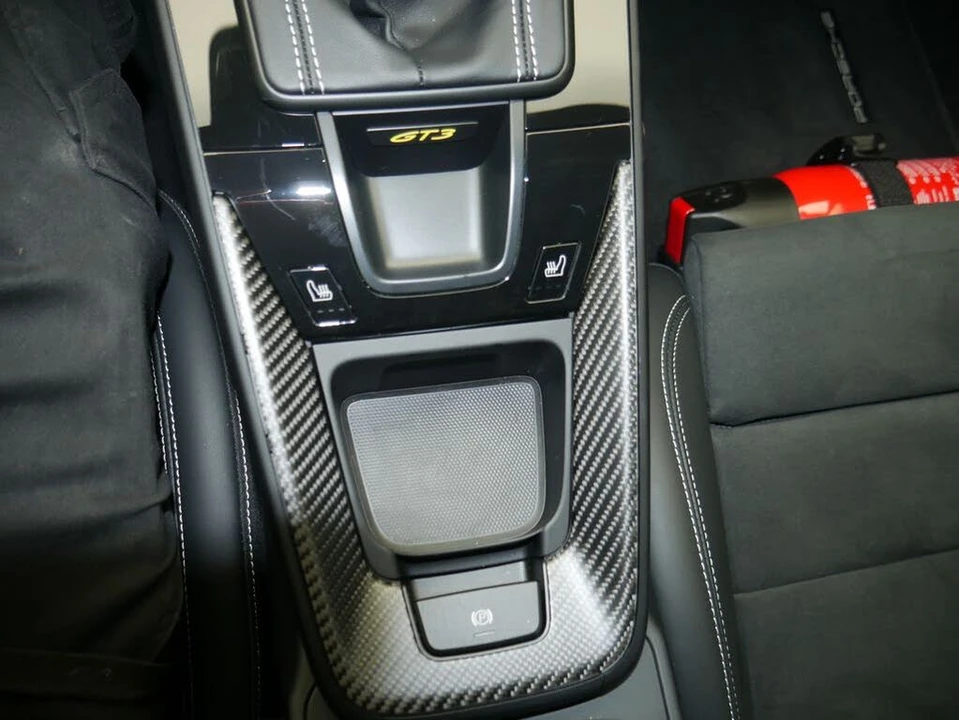 2026 Porsche 992 GT3 - Image 26 of 31