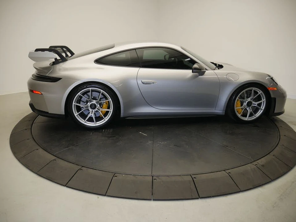2026 Porsche 992 GT3 - Image 9 of 31