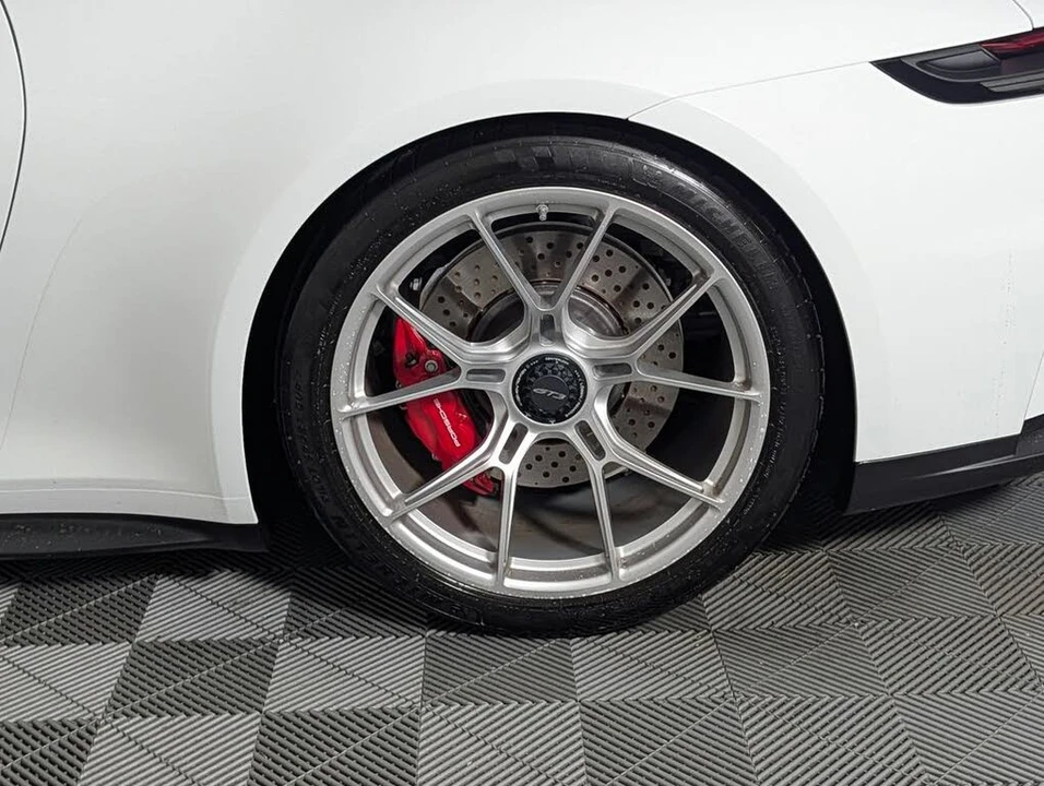 2026 Porsche 992 GT3 - Image 11 of 31