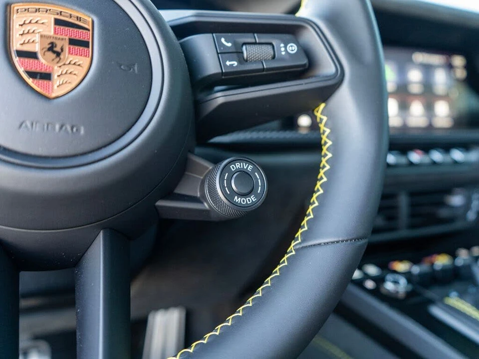 2026 Porsche 992 GT3 - Image 21 of 31